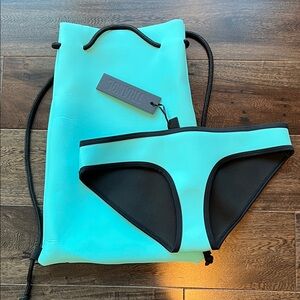 Triangl Swimwear Aqua and Black Swim Bottoms
